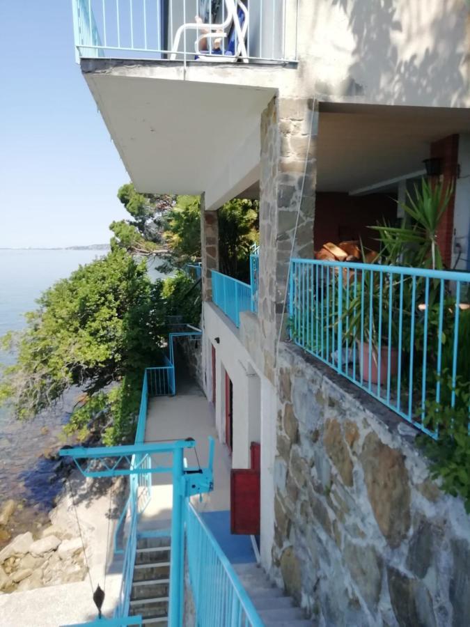 Locazione Turistica Sul Mare Strada Costiera 244, Trieste Санта Кроче Мара Екстериор снимка